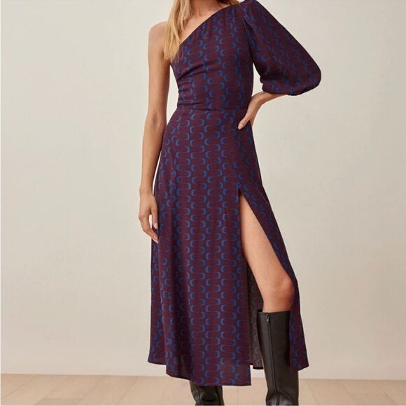 Reformation Lawrence One Shoulder Midi Dress in Marooned - Picture 1 of 8